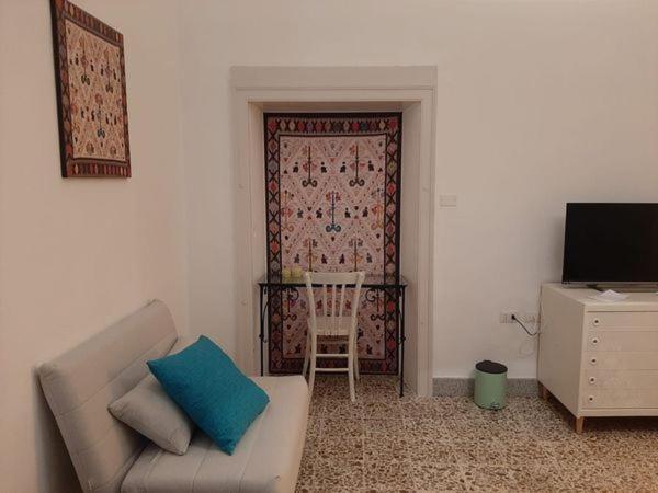 B&B Il Giardino Del Barone Pozzomaggiore 外观 照片