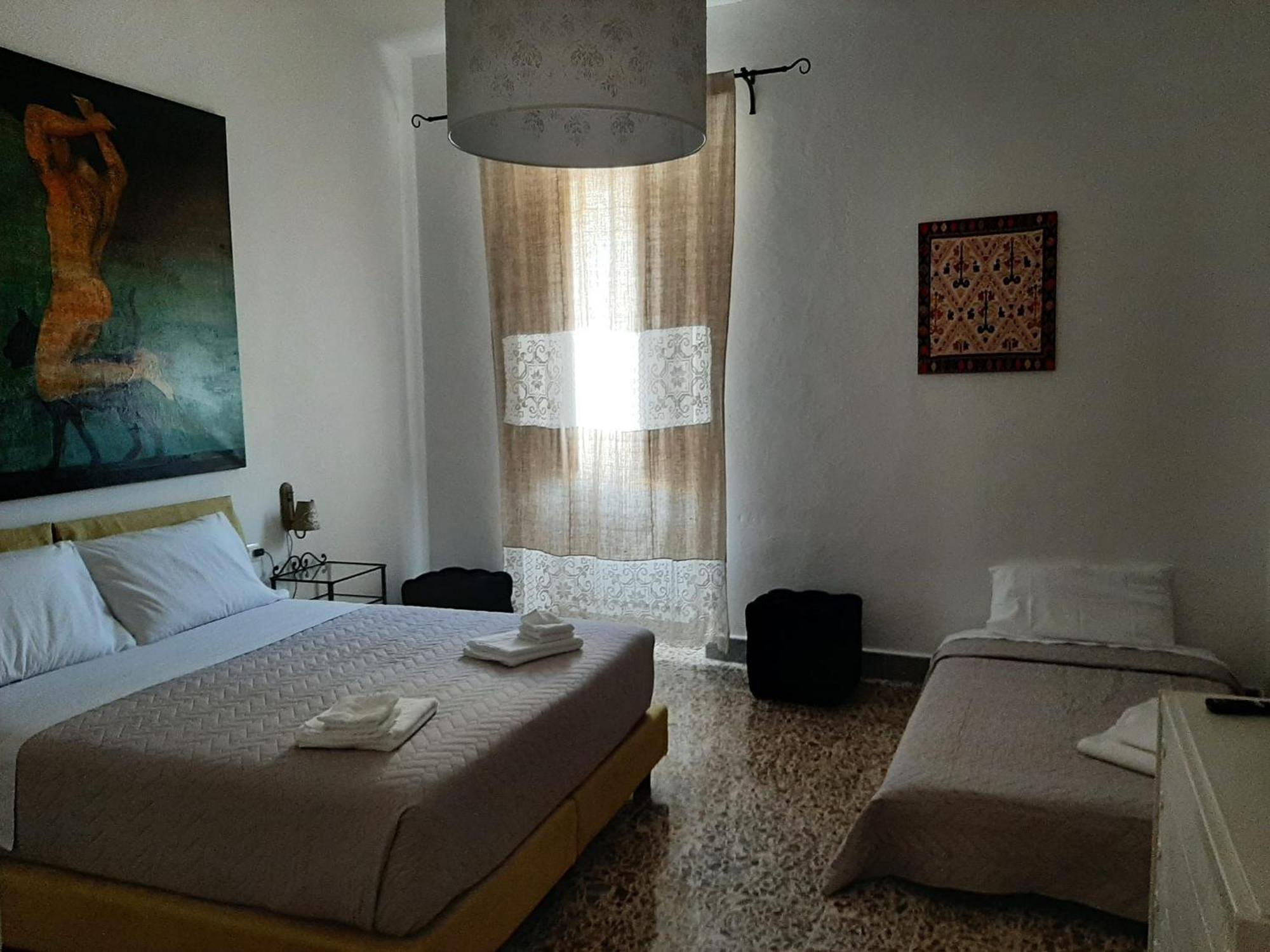 B&B Il Giardino Del Barone Pozzomaggiore 外观 照片
