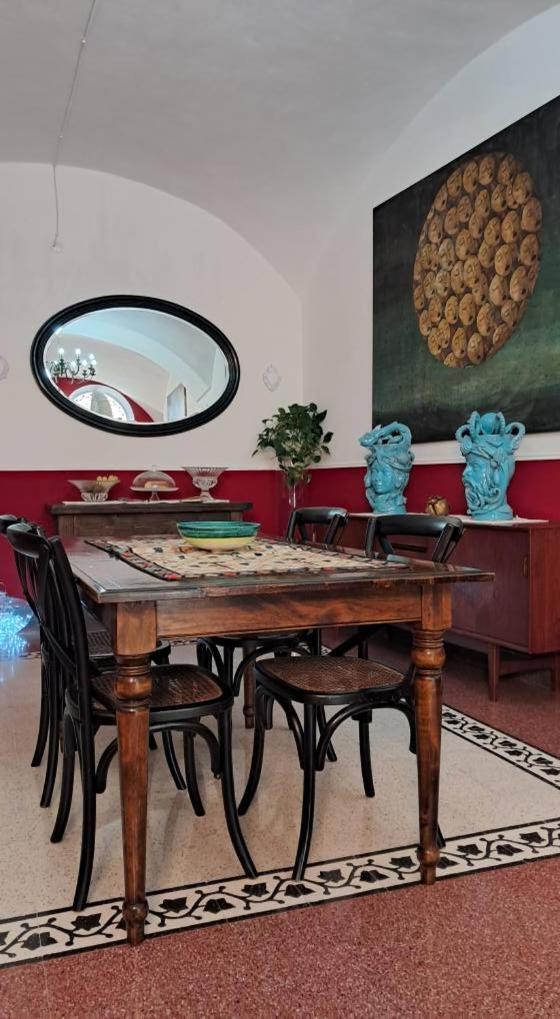 B&B Il Giardino Del Barone Pozzomaggiore 外观 照片